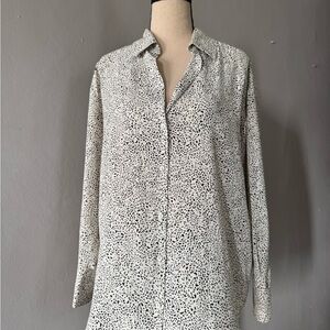 Zara Black and White Button Down Shirt with Classic Collar